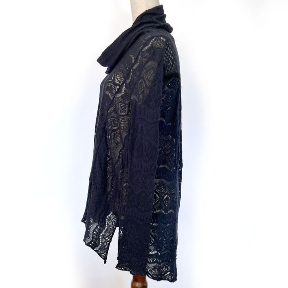 Navy Cowl Neck Lace Top BKE Small - Picture 3 of 7